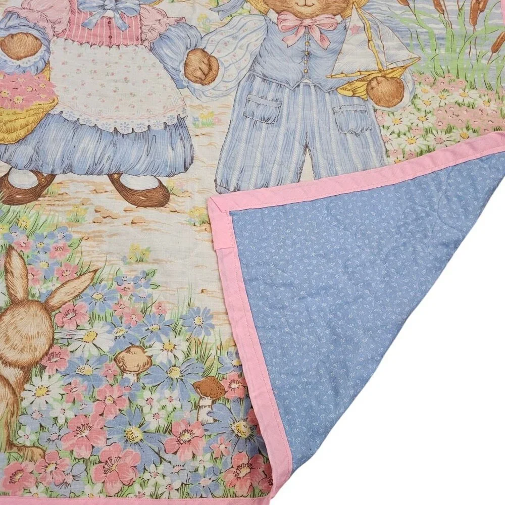 Vintage Storybook Bears Victoria Theodore Baby Quilt‎ Blanket  34